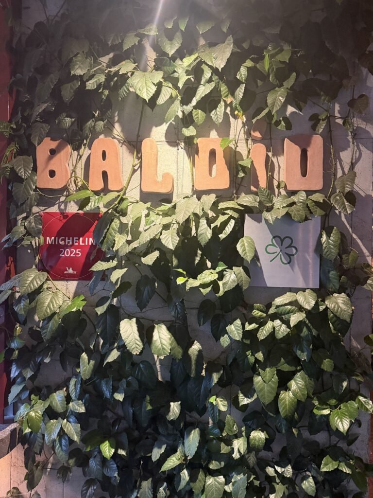 Nada Sobra en Baldío Entrada de Baldío, restaurante cero residuos en la Condesa con Estrella Verde Michelin