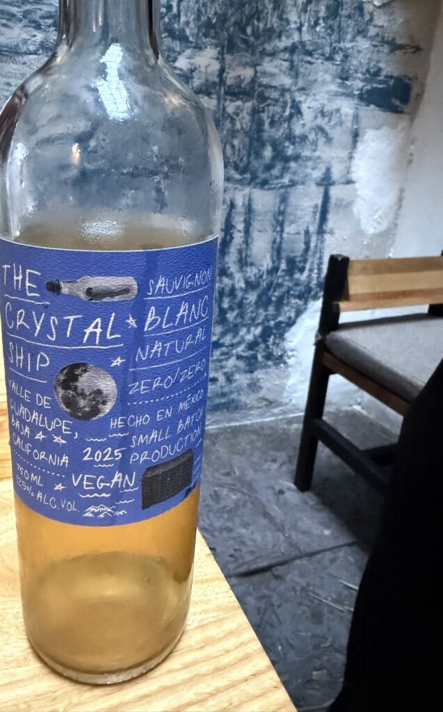 Nada Sobra en Baldío The Crystal Ship, Sauvignon Blanc natural de Vena Cava, en Baldío